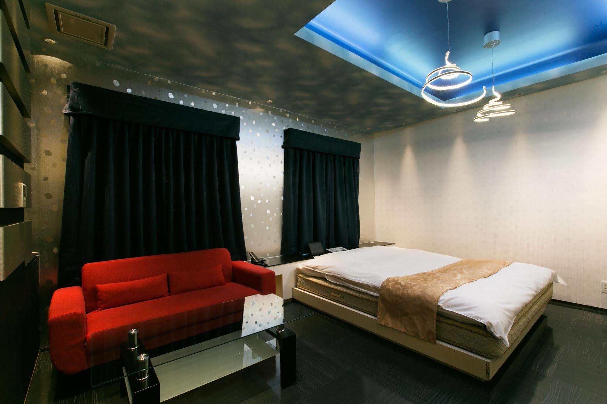Hotel Atlantis (Adults Only) Осака Екстериор снимка