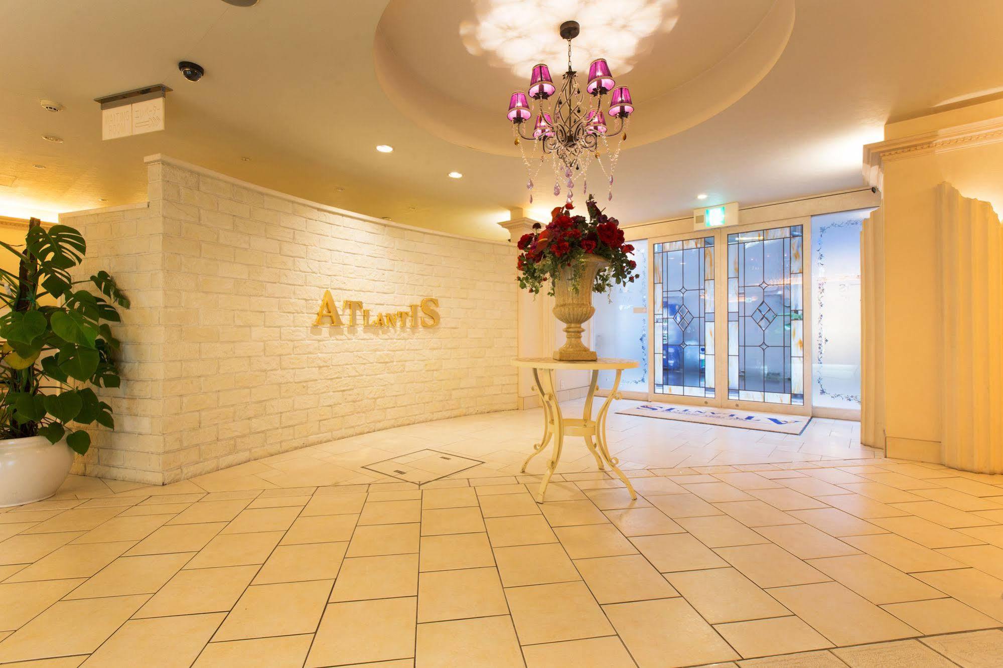 Hotel Atlantis (Adults Only) Осака Екстериор снимка